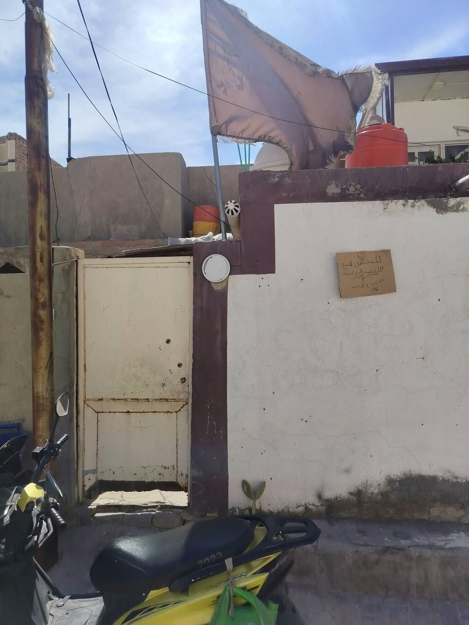 مشتمل للبيع في حي القادسيةللاستفسار الاتصال على الرقم واتساب ***********
