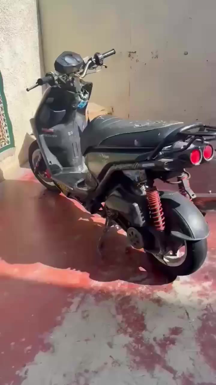 السلام عليكم
سكنس جبلي للبيع مكينه خير من الله لانضوح لاتنقيص لاتبخير بيها كلجات وسلف ستيرن كوسو
ربع ماذبع عليها ***********رقمي متواجد واتساب فقط سعرها ٧٠٠ وبيها مجال شي قليل
