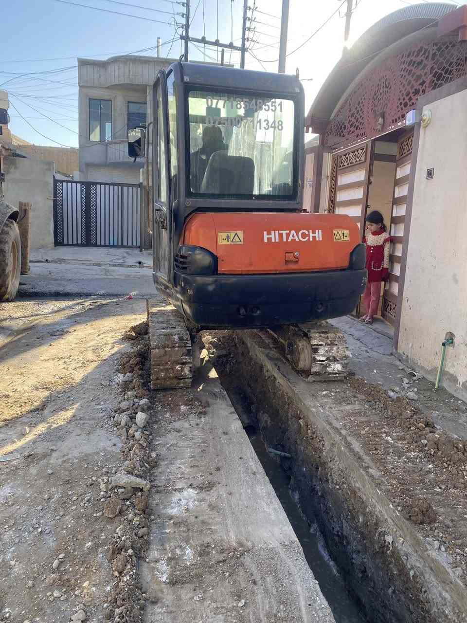 للبيع حفاره هيتاشي 2006 رقم اربيل استفسار رقم ***********.   ***********
