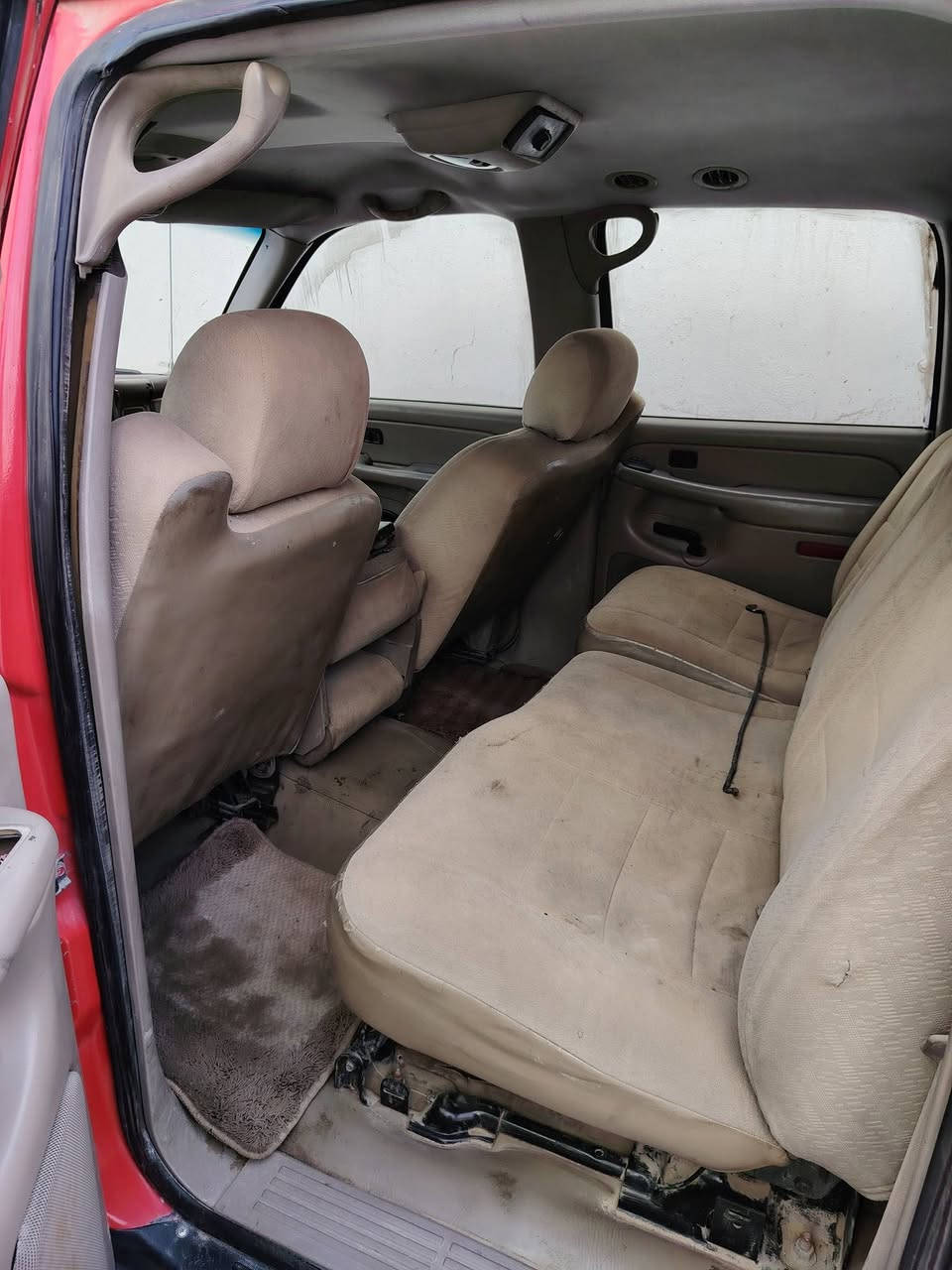 السلام عليكم ورحمة الله وبركاته
من رخصة الادمن المحترم
سيارة جمسي موديل ٢٠٠٤ لون احمر بعدها مامصبوغة فرن هذا لون مزاد بيها مال دفاع المدني سيارة رقم بغداد باسمي تحويل مباشر فحل ٨ براغي دبل تانكي محرك كير بلاد مكفولات تبريد تدفئة شغال كامل سيارة صدر أمامي خلفي تبديل جديد نقصها
نقصها شباك أمامي دعامية تخم تاير فقط
#السعر 85 $ بيها مجال للطيبين
للاتصال والاستفسار مع صاحب سيارة
***********
