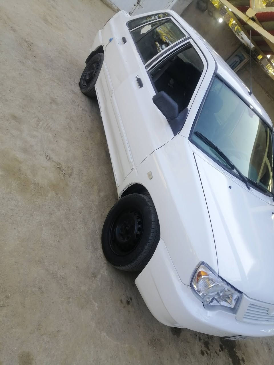 سلام عليكم سايبا مديل 2012 رقم بغداد انكليزي سنويه ل30 مكينه كير حداديه تخم تاير جديد السياره مال جناي المكان كربلاء الرقم *********** وسعر 30
