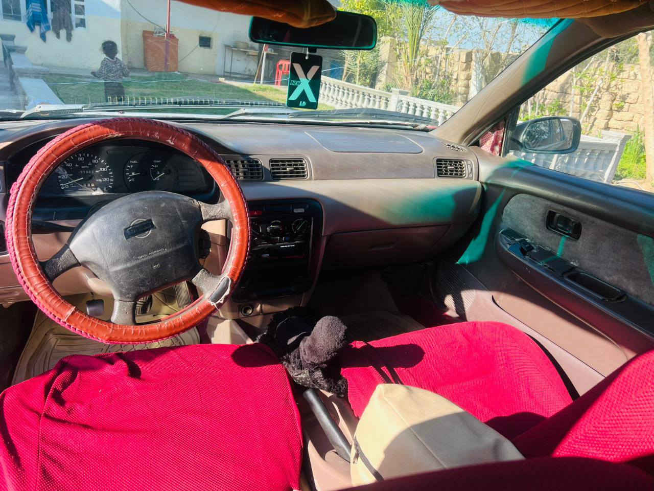 مكلف بالنشر. يعني. لاتدخل تكتب اريد تفاصيل كلشي مكتوب ورقم صاحبها موجود سيارة نيسان سنتره موديل 96 وكالة تحويل كير محرك صدر باور كهربائيات شرط للبيع والمراوس ببراتون السعر 23 وبيها مجال
شعندك براتون مراوس نزل مكانهة الشرقاط اسديرة 
‏‪***********‬‏
