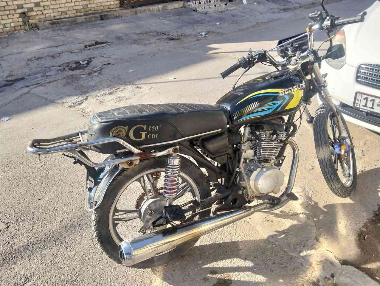 سلام عليكم 
دراجه ايراني مديل 24
دراجه نضيفه  اخت الزيرو  المكينه 200
 السعر 450
الموقع البياع
الرقم***********
