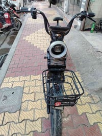 موطور شحن • بطاريات جديدة • فلوجه تانكي نزيزه