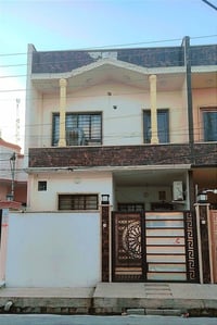 حي الاخاء الأولى • دار للبيع • ١٥٠م