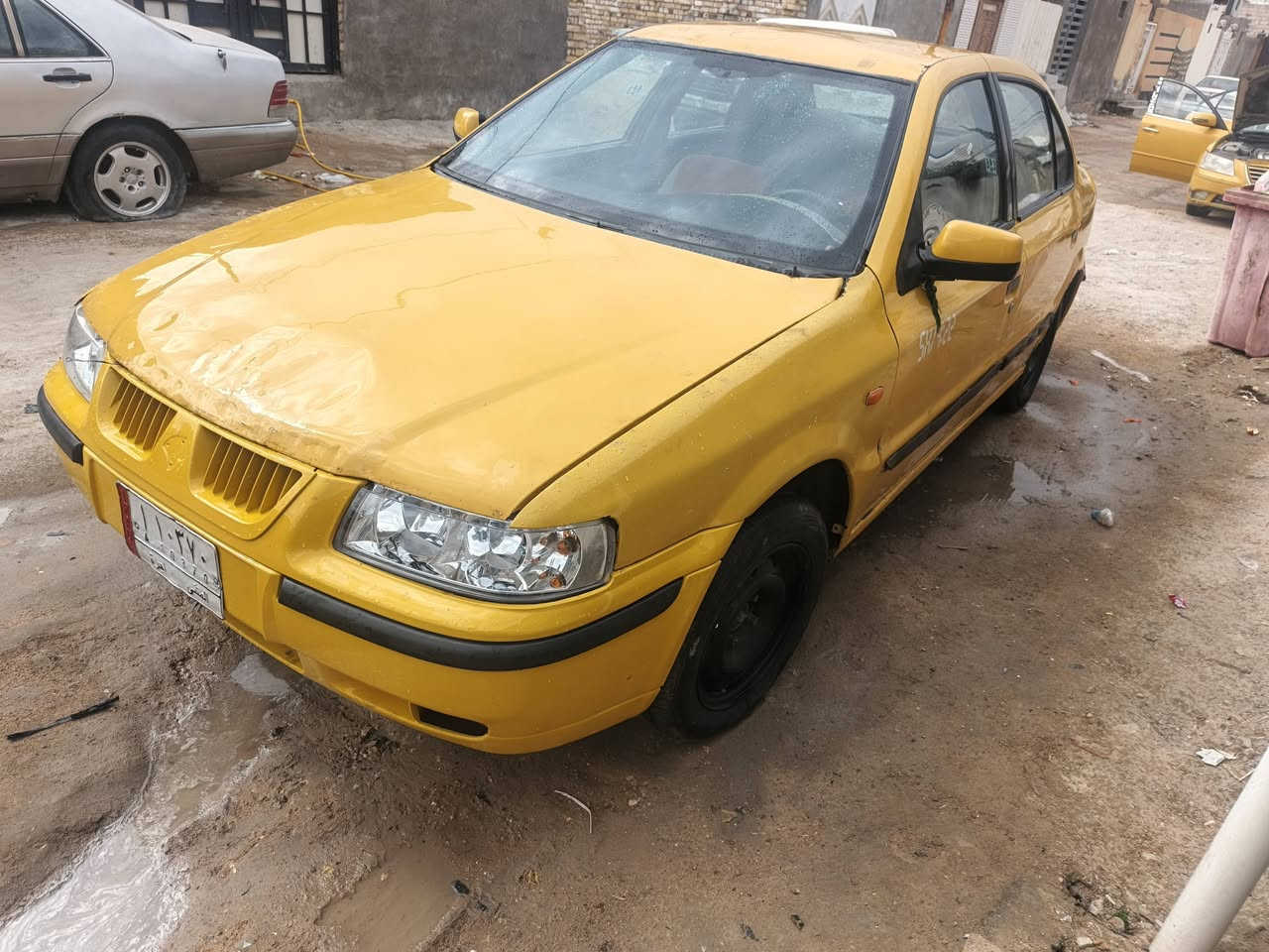 سلام عليكم سمند موديل 2010     السعر ١٤       مكينه وكير جدد حداديه تخم تاير شواصي مابيه ضربه كهربائيّات كله شغاله سماعات مسجل وين ما يعجبك اطلع  رقم مثنئ الماني سنويه عضم اصليه ***********
