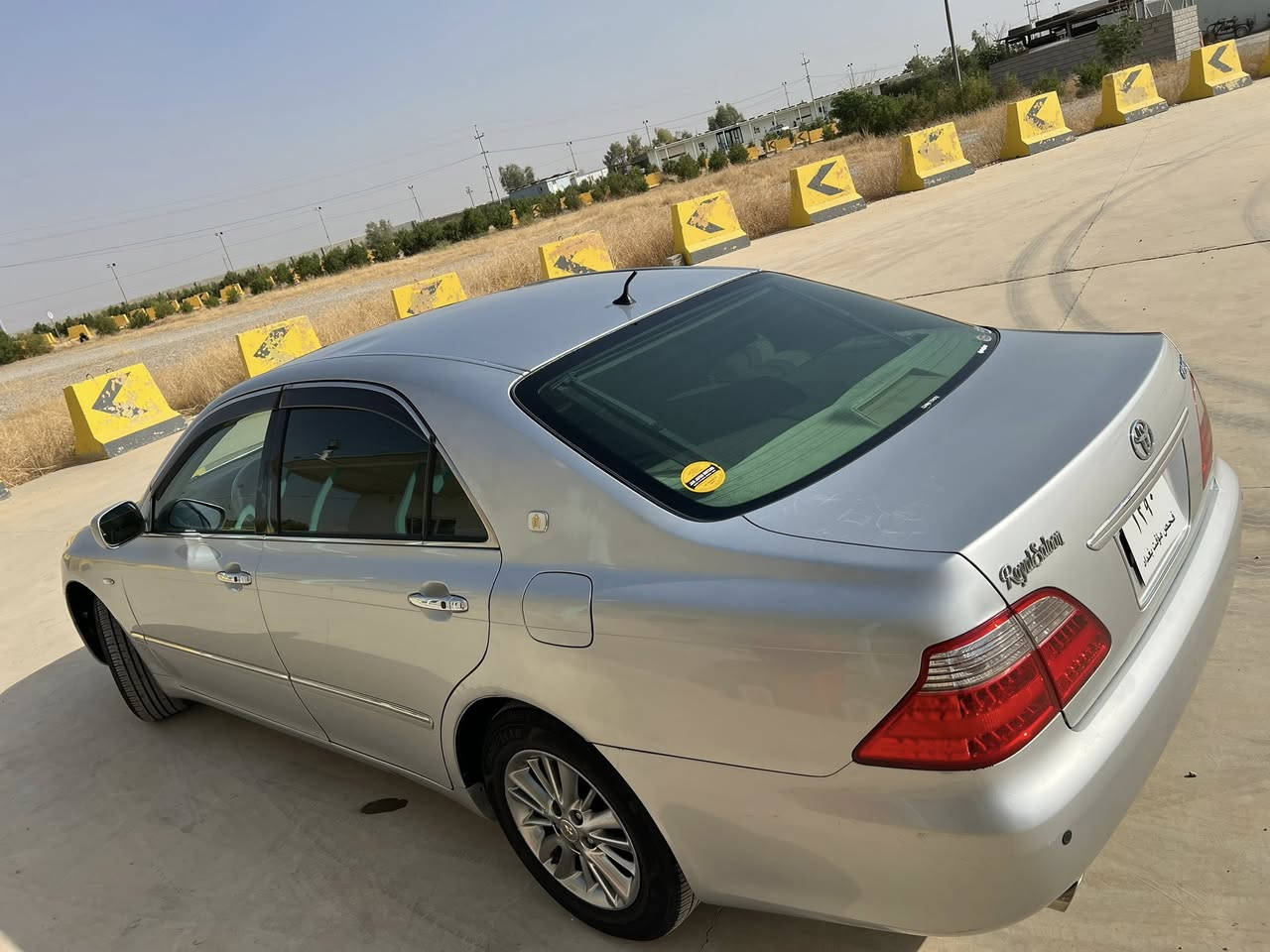 شاهینەی بڕاوە ٢٠٠٧
شانسی ١٨٠ 
گیڕ گەورەی مەکینە بچوک مەرغوبی بازار
ساج مەلەکی 
کامل
مەسرەف کراوە 
٨٣ هەزار رۆشتووە 
ساردو گەرمی بەسراوە
بەشەرت
سەیارەکە ماڵی دۆستە
دەشبوڵی ڕەقەم یەک جوانە
مواسەفاتی ٣دوگمەیە ٥بەسمە شاشە 
ئاوینە شەفت
جامی نەشکاوە
دەعمو لیدراوی پیوە نیە بەشەرت 
تەقەو ڕەقەی نیە
سعریشی 46گەڵاو مەجال 
شوین قەزای کفری 
موشتەریت لە خزمەتتام 
***********
