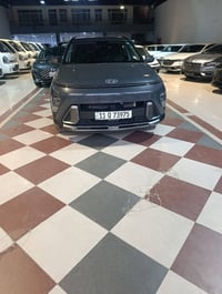 لبيع هونداي كونه موديل ٢٠٢٣ فول مواصفات هايبرد رقم بغداد بصمه كير تعلي...