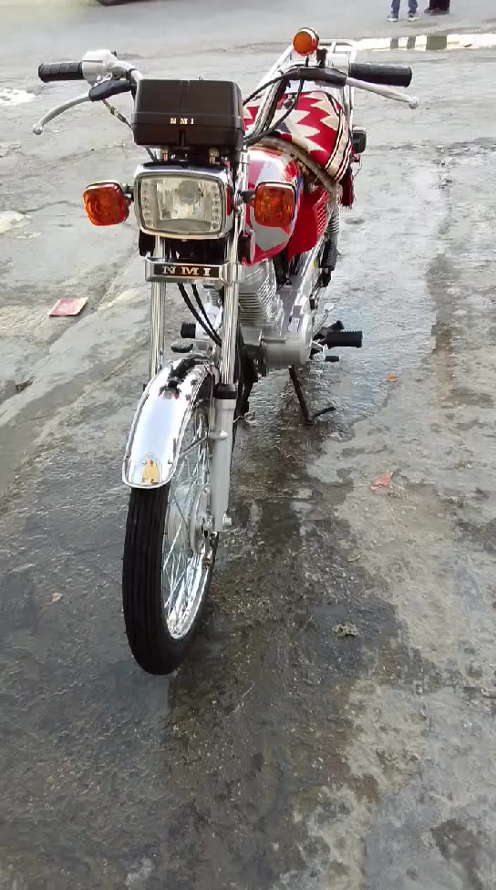 سلام عليكم دراجه نامه شلامجه للبيع دراجه معمره بل 2026
فول نعومه ونضافه دراجه ما متعوبه صاله 3 اشهر من معمره اوراق اصولي مكاني كربلاء تفاصيل رقم 0777 279 1110
