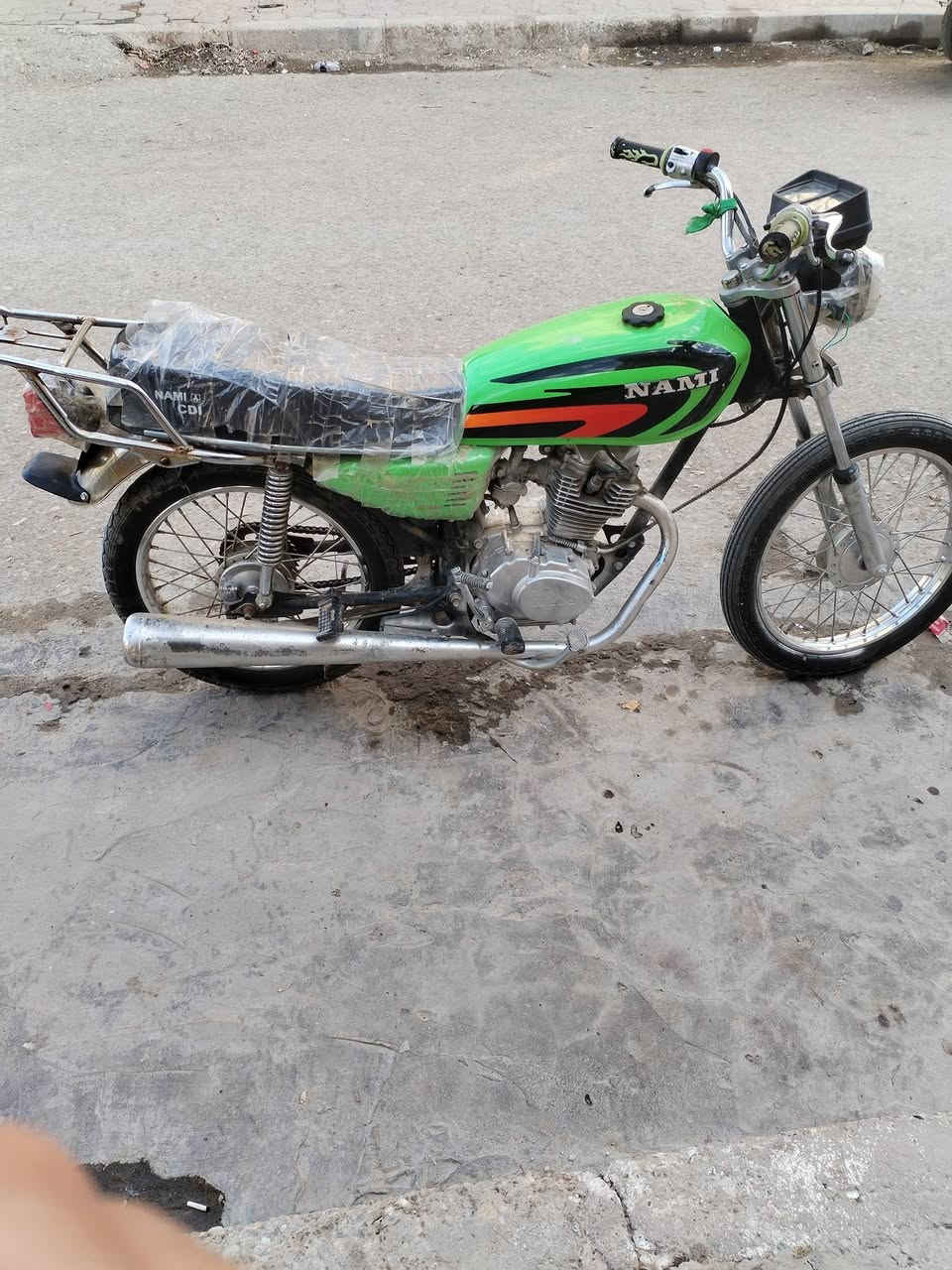 سلام عليكم اربعه كير مديل ١٥ اوراق اصولي كبس مكينه خرسه دراجه عوزه ترتيب سعر ٤٠٠ وبيه مجال مكان كوت العزه قديمه ***********
