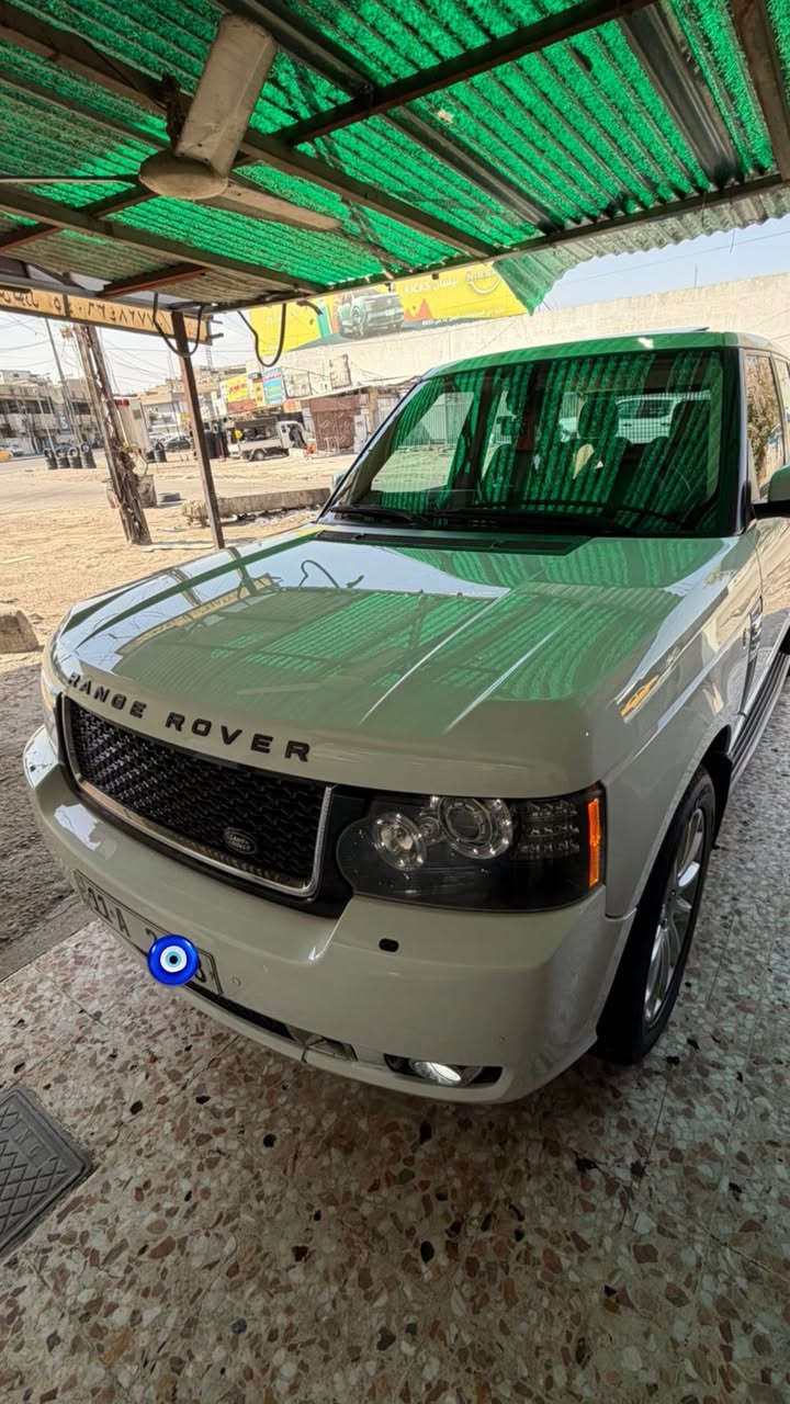 سلام عليكم ورحمة الله وبركاته 
رانج روفر فوك موديل 2012
محرك عادي بدون سوبر جارج 
رقم بغداد الدولي بسمي مميز 
موصفات سياره خمس كامرات 
خمس بصمات رادارات جانبيه 
حساسات امامي وخلفي 
شاشات التلفزيون بل كشن 
كشنات تتفئه تبريد 
سبير منازل كتلوكات شركه 
سياره ماشيه 136 الف 
شرط سياره صفر مسج 
شرط سياره مكينه ع شركه 
كله سياره بشرط صدر ع شركه 
سياره ستخدام شخصي ع ايدي 
صارله 7 سنوات دعاميات صبغ 
وارد امريكا كلين وييه شبرين 
بارد اكرر شرط سياره وين تريد 
ترايك مفتوح  من زاخو للفاو 
واني اسف على الاطاله 
اخواني الغوالي 
للمراوس أو بيع 
مكاني بغداد 
زيونه او الكراده 
الاستفسار اكثر هاذا رقمي 
***********
