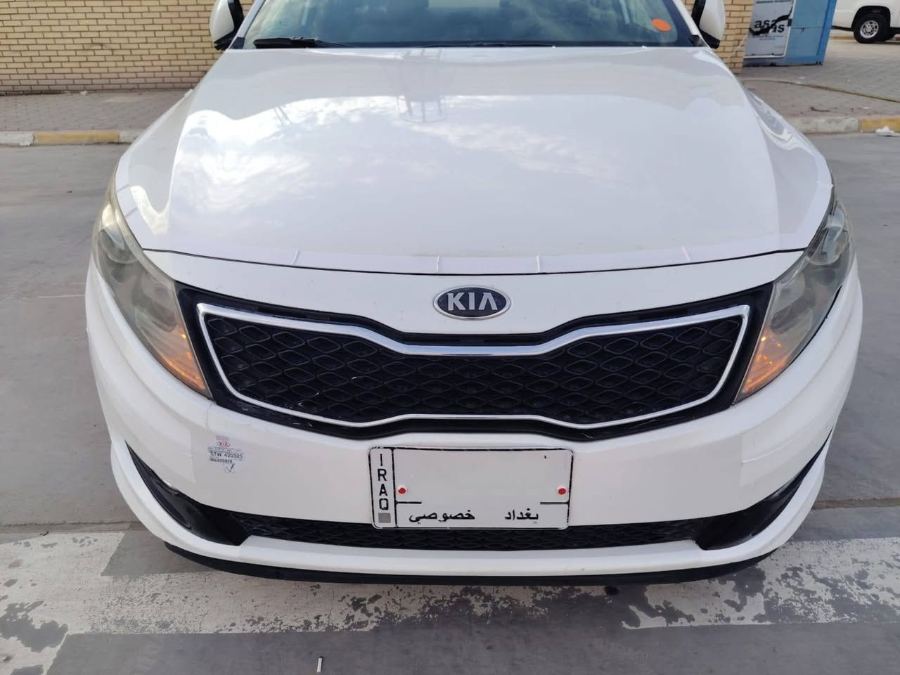 السلام عليكم
كيا اوبتيما خليجي موديل 2014 فول مواصفات 1/1 قماره حديد بيه رش الداير الخلفي الايمن والباقي مكفوله كفاله عامه من الضربه والصبغ والتبديل والبارد  سياره بوضع الشركه ماشيه 158 الف جديده جدآ رقم بغداد مشروع وطني تحويل مباشر مواصفات السيارة محرك 2400  دوش بصمة تشغيل بصمة أبواب شغاله بصمة جنطه حساسات بلاجكتور ويل كب اصلي عدد 5 يدات نيكل من الداخل والخارج تبريد أمامي خلفي دبل كزوز كشنات جلد لد أمامي خلفي لايت عدسه سياره جديده جدآ من الداخل والخارج وجاهزه مكينة كير كهربائيات تخم تاير كله جديد تبريد ثلج  حدادية شرط ١٠٠% تراي زيرو مكان السيارة الناصريه
السعر{138} 
اللاتصال ***********
