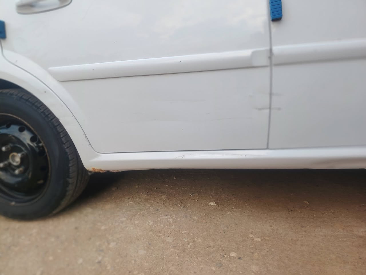 سلام عليكم سياره اوبتره مديل 11 وارد خليجي بيها باب سايق مبدل والباقي كفاله المكان دوانيه قضاء السدير السعر 85 وبيها مجال الاستفسار ***********
