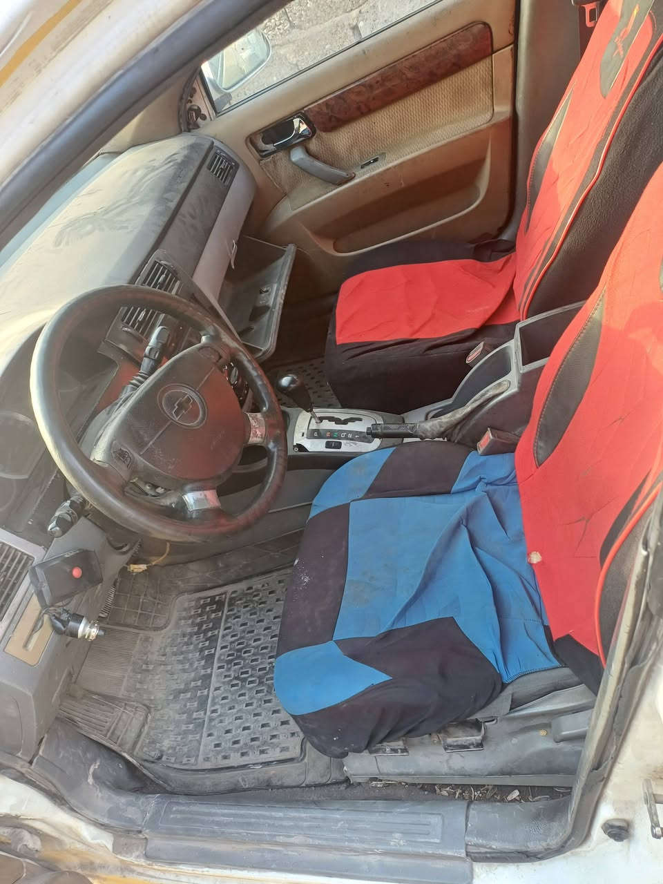 اوبترا  بغداد  رفم صدامي موديل  ٢٠٠٩  سنويه كارتونيه مكينه  بيه كازكيت  سعر  ٢٥ ورقه مكانه بغداد الشعب للستفسار اكثر ***********
