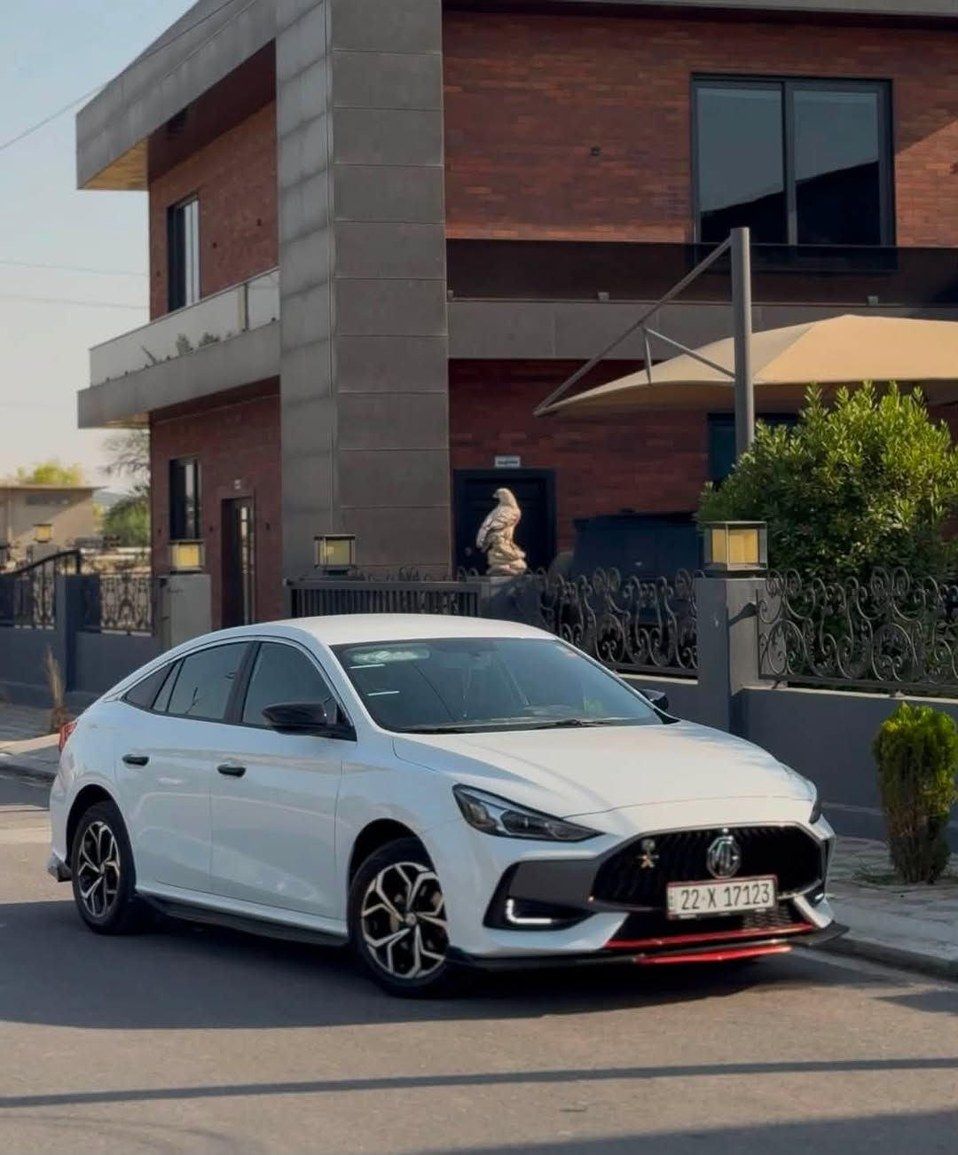 Mg gt 2025 
 سه ياره كه گير عاديه بي مه سره فه بۆ فروشتن 
ماسه فات 

-يه ده به سمه يه 
-ته عديل سورعه يه 
لايت عه ده سه يه 

جوانكاري بۆ كراوه بلاجيك تۆري بۆ داندراوه دفيوزه ري دواوه ي بۆداندراوه سه ياره كه بي ته عديله و بي بوياغه 
***********.
