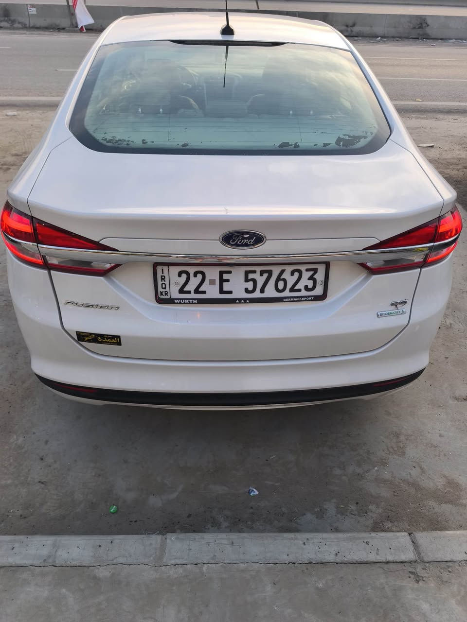 السلام عليكم للبيع فورد فيوجن ٢٠١٧ 
فول مواصفات ١/١ 
وارد امريكي جاملغ ودعامية 
رقم اربيل جديد تريد تحويل او وكالة. 
جاهزة من كلشي ونضيفة السياره 
صورها كدامك 
محرك ١٥٠٠ تيربو 
مواصفات فول 
فتحة 
بصمة تشغيل 
كشنات جلد 
كامرا حساسات 
كشنات ميموري 
عنواني بغداد 
السعر ١١٢ 
*********** Colombo, Sri Lanka
