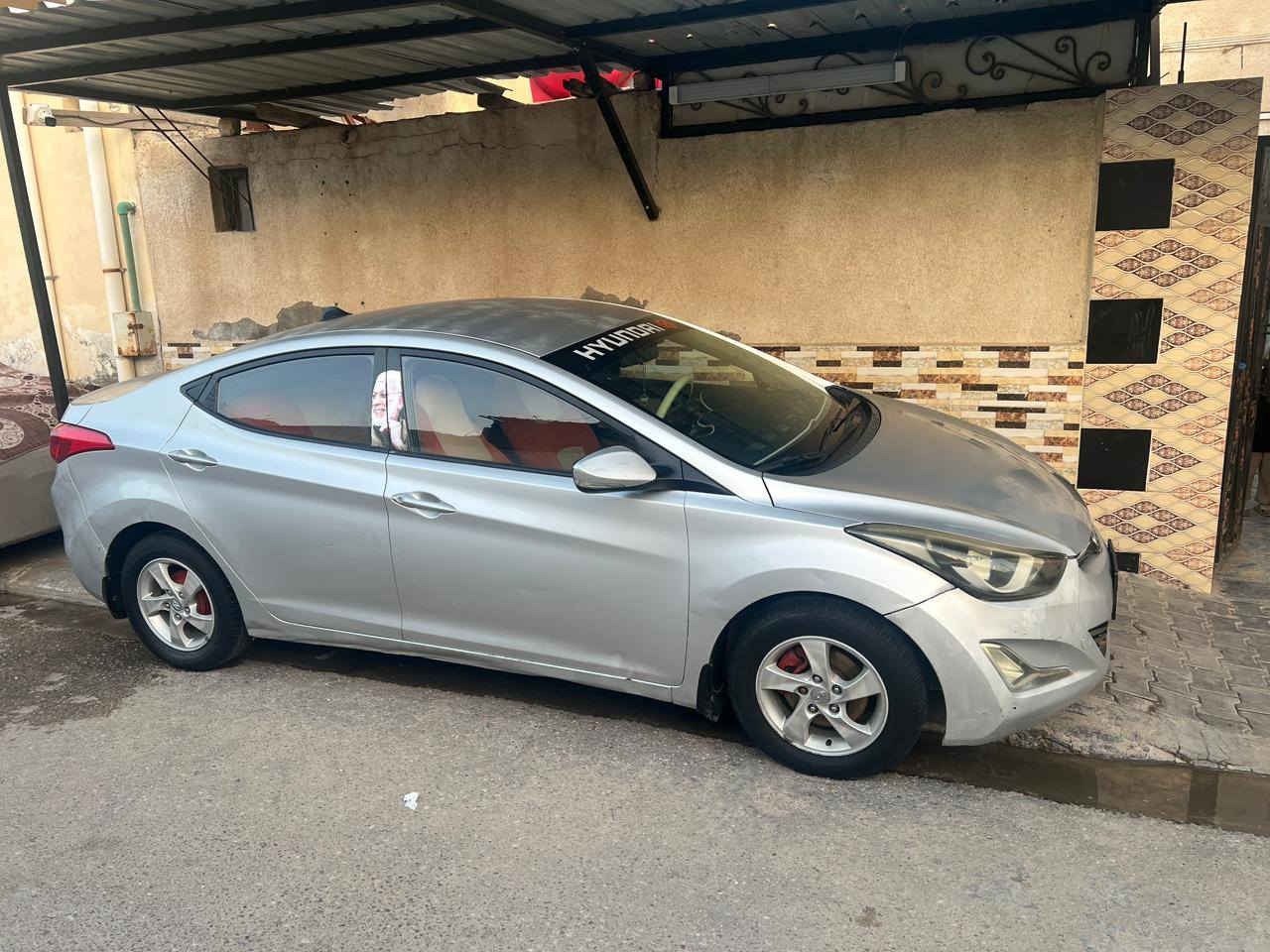 انترا خليجي مكينه وكير مكفولات مكينه 1600 بدي مكفول بي بس بارد  سياره بسمي ورقمها مميز وشغال تدفئه وتبريد وشاشه وكامره خلفيه وحساسات ولايت زنون وسعر 95 /الرقم ***********
