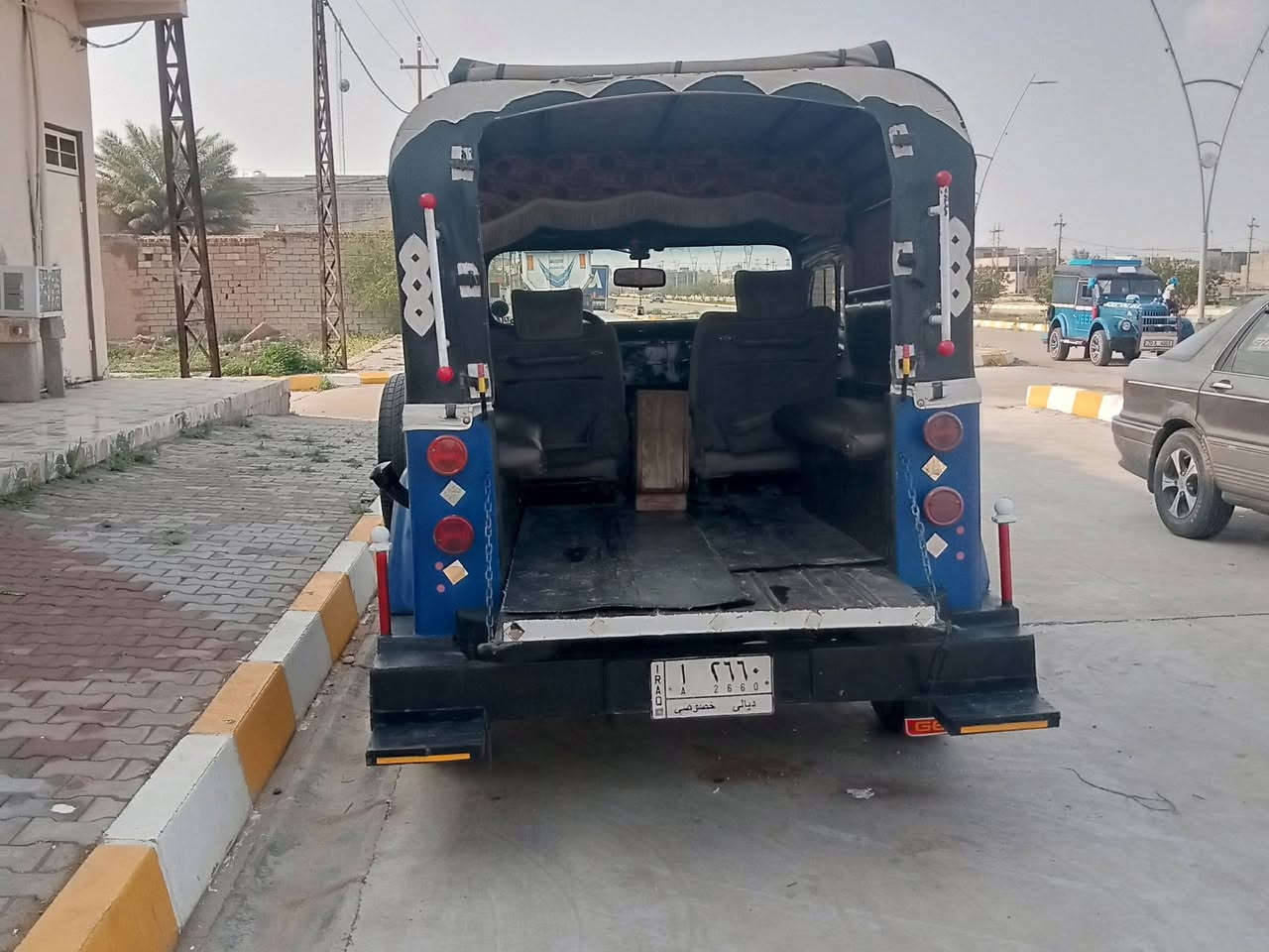 لام عليكم  سياره للبيع سياره جاهزه من كلشي بدون اي نقص كشنات كهرباء اكسل فاره بور استيرن مال بيئم تخم تايرات كير عادي راس الثور السعر خاص الشراي يتصل عل رقم (***********)
