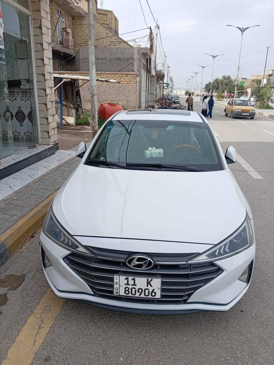 سلام عليكم النترا موديل 20 رقم بغداد جديد
سياره كفاله عامه عدا دوسه صبغ. ماشيه ١١٥ الف 
سياره جديده معنى كلمه. مكاني واسط كوت
سعر ١٦٨ وبيه مجال شي بسيط شراي خابر وتشلع عيوني 
***********
