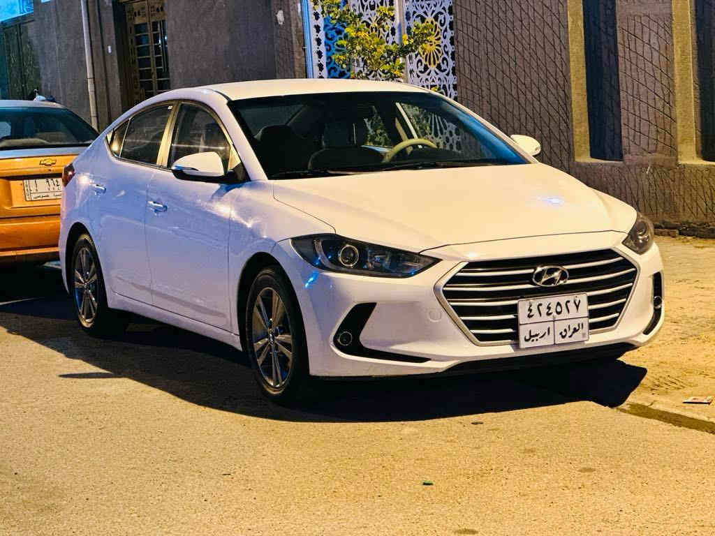 س . ع 
النترا 2017 خليجي رقم اربيل كفاله عامه عدا بارد شبرين بين الباب والجاملغ الامامي الايمن محرك 1600 خييير من الله شاشة تحكمات حدادية باتري جديد اربع دسك تبريد مانع انزلاق السعر 143 وبيها مجال للشراي ، علما انه السيارة مال جناي وواكفه من الصبح لليل .

للتواصل ***********
مكاني نجف حي ميسان بغداد
