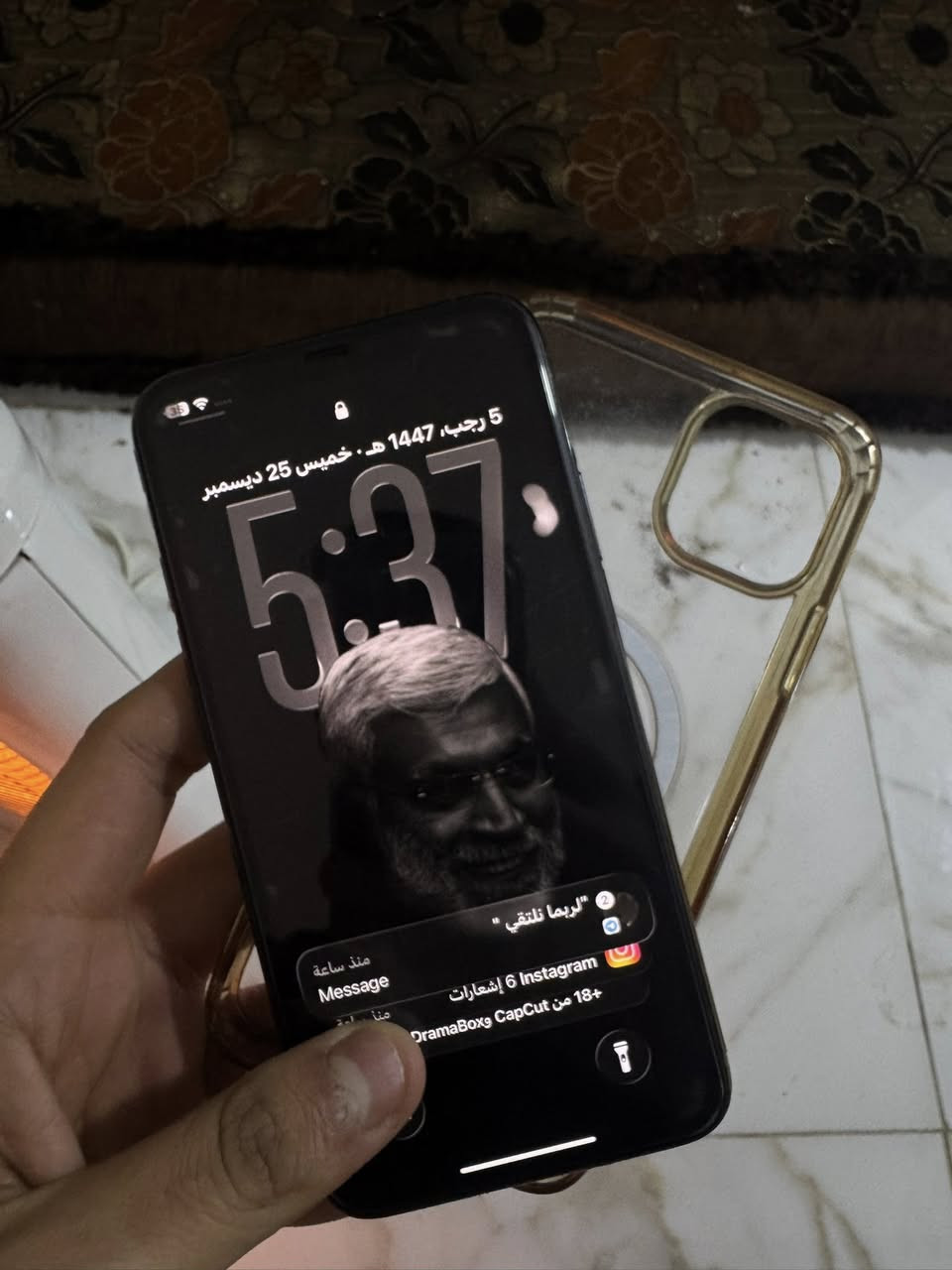 سلام عليكم للبيع 11 برو ماكس ذاكره 256 بطارية 77 خدمه شحنه جيد دبل خط جهاز مكفول السعر 380 وبيه مجال للشراي
رقم ***********
متواجد واتساب
