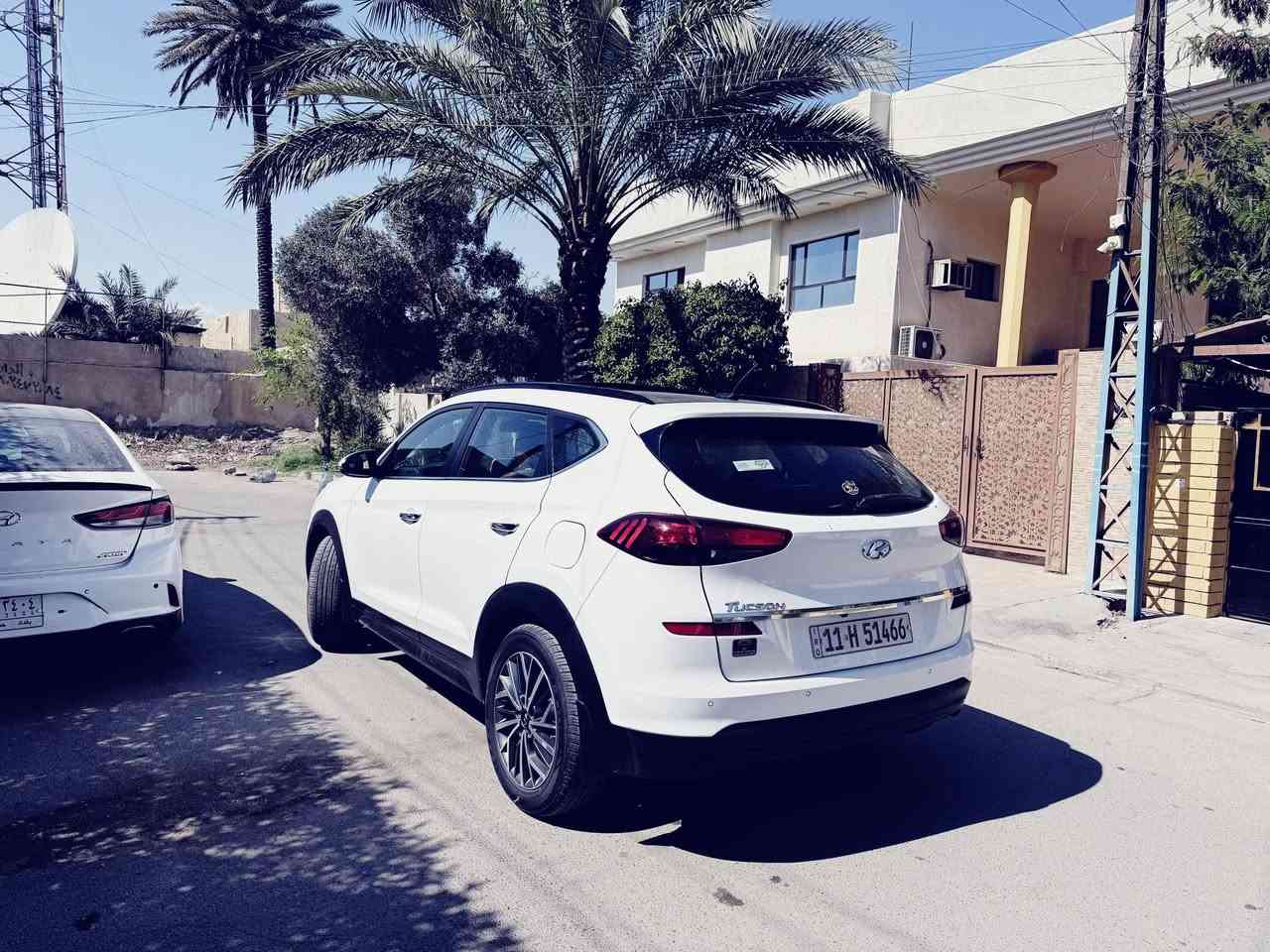 توسان خليجي 2020
ابيضّ 

رقم بغداد 

مكفوله من صبغ وظربه فقط تكحيل دعاميه وكما هو موضح في الفيديو

وكالة الكاصد

ماشية 100 الف قابل للزياده 

بصمة 

مري شفط 

أشاير بالمري 

كرسي كهرباء 

مثبت سرعة 

حساس 

كاميرا خلفية

وباقي المواصفات الأخرى  السعر 210 ورقه يعني (21,000$) وبيها مجال بسيط مكان السياره بغداد بأسمي السياره شرط احول ثاني يوم البيع رجاءاً 

***********
***********
