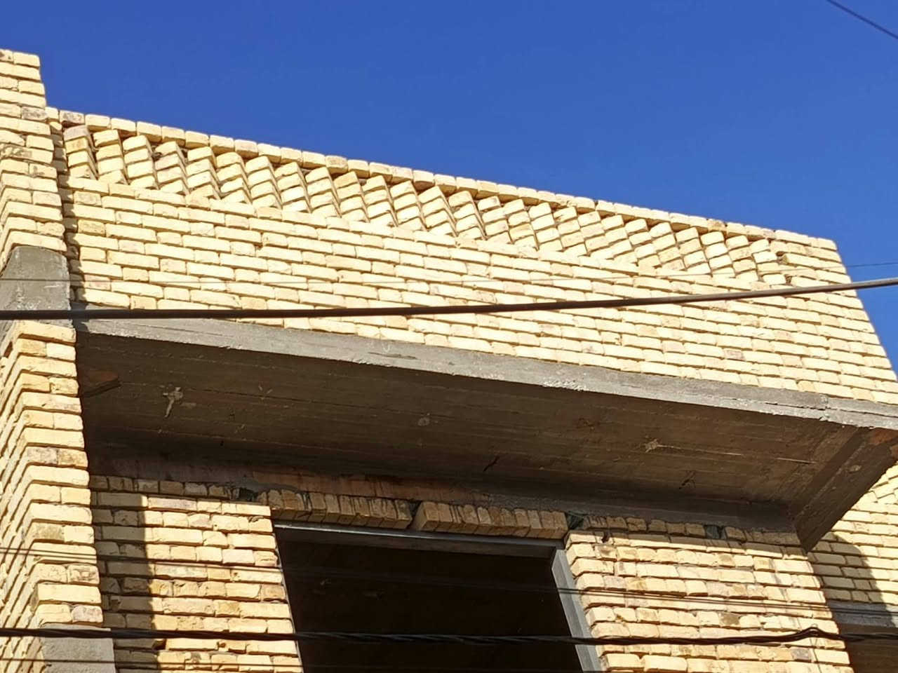 سلام عليكم خلفه بناء شغل نضيف ولتزام بلعمل متفرغ حاليا ناصريه مركز ‏‪***********‬‏؟ ‏‪***********‬‏
