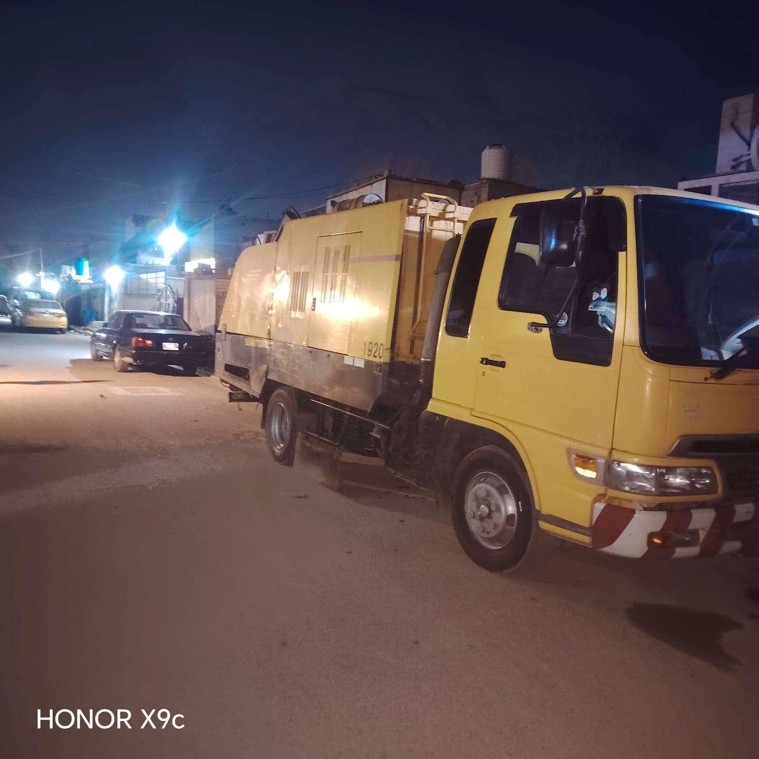 كانسة شوارع هينو موديل ٢٠١٨ #الـــبـــيع كنس جهتين رولة كنس خلفيه رفع اتربة من خلال روله شغاله ضمن خطة 
للاستفسار اكثر :- 
الهاتف 📱 ☎️ 
(***********)
