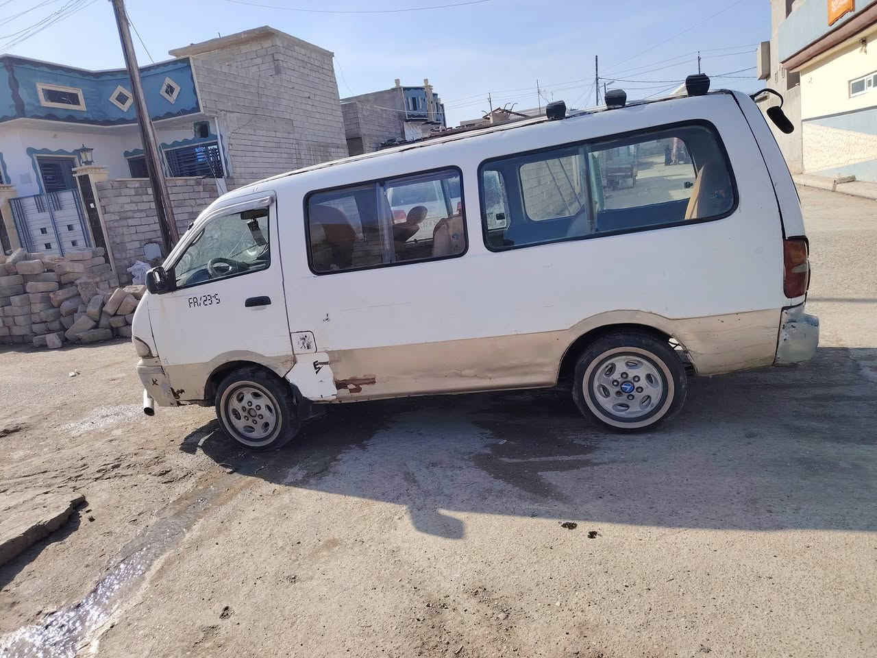 السلام عليكم كيا بريجو موديل 97 سنويه عظم27 شواصي معمره محرك لا صرف ولا نفخ جديد گير اكسن نظاف هيئه ما مسجله غرامات صفر والگشر قدام العين سعر 37 وبيها مجال شرط تحويل شرعي بغداد عنوان السياره موصل حي التنك يم مقبره العموري 
***********
***********
