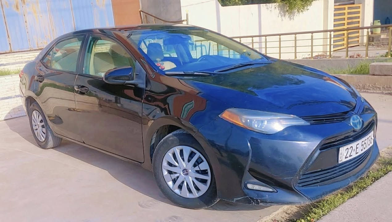 كورلا للبيع 2017 _Le
سعر 117
***********
قطعتين صبغ 
 بدون دواخل
 بدون ايرباك
 ماشيه 128 
رقم اربيل
تريد تحويل او وكاله
السياره جديده وجاهزه
السونر مرفق مع الصور
مكان سيارة ديالى خانقين
