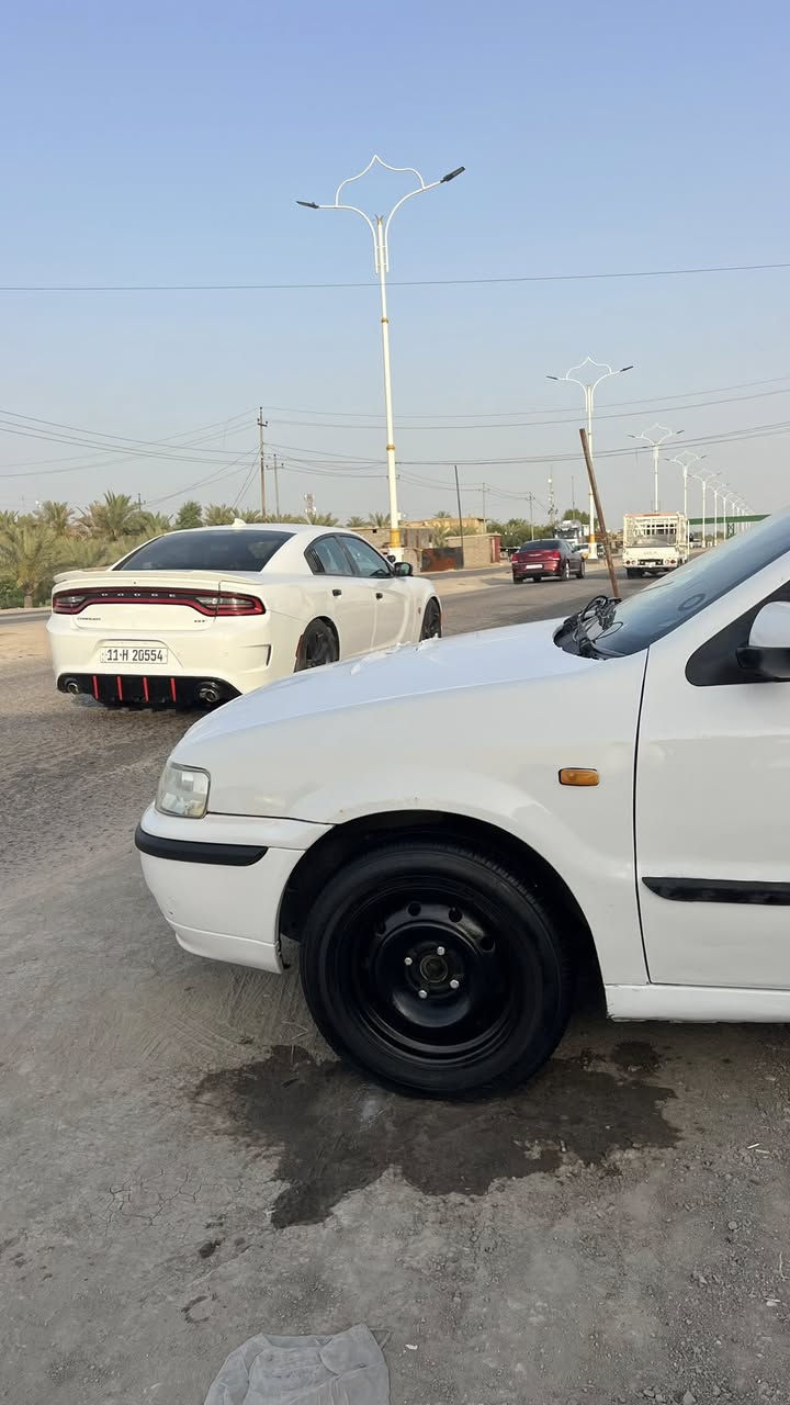 سمند موديل ٢٠١١ سياره حلوه وجاهزه مانقصها شي حداديه جديده دواخل جديد كشره نضيفه نقصها بس كومبريسر تبريد منضومه جديده بس الكومبريسر 
عليها غرامه ٢٠٠ الف يطيحن من سعرها رايدها ب٣٣$ 
*********** 
واتساب فقط مكان الناصريه مركز
