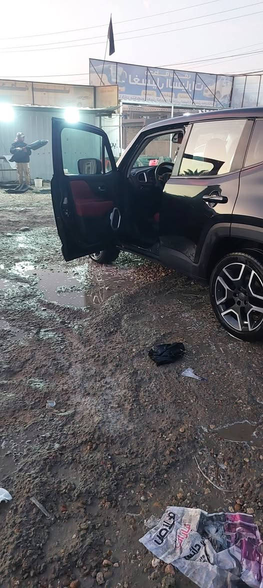 جيب رينجيد موديل 21 فول بصمه رادارات بالمري حساس خلفي بسمي مثنى محرك 2400 بيه جاملغ وبنيد مبدل سياره جديده *********** واتساب او على ماسنجر السعر 140 وبيه مجال
