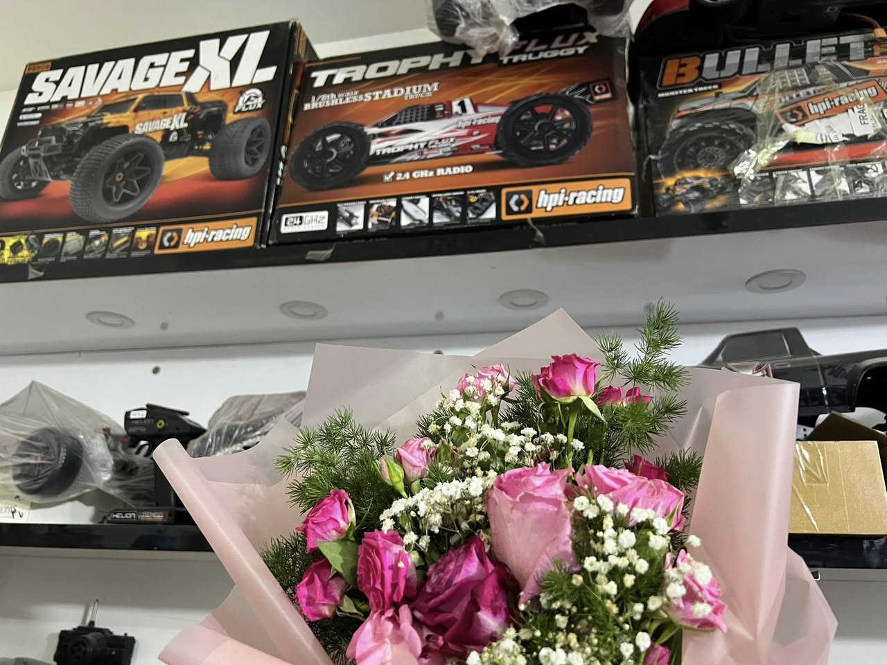 ابو ال RC بعيد الحب 🥰 كل عام وانتو بخير حبايبي 🫡


**إذا كنت صاحب هذا الإعلان وتريد حذفه لأي سبب، رجاءا أرسل رسالة إلى الدعم الفني**