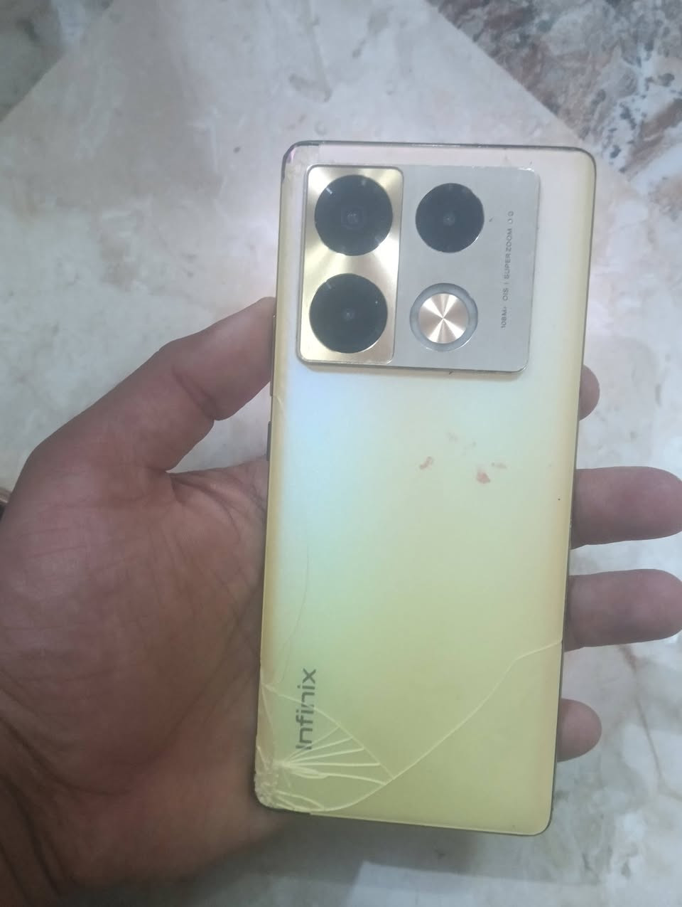 جهاز انفنكس نوت 40 برو فطر واضح بل ضهر سعره 250 او بي مجال ***********

