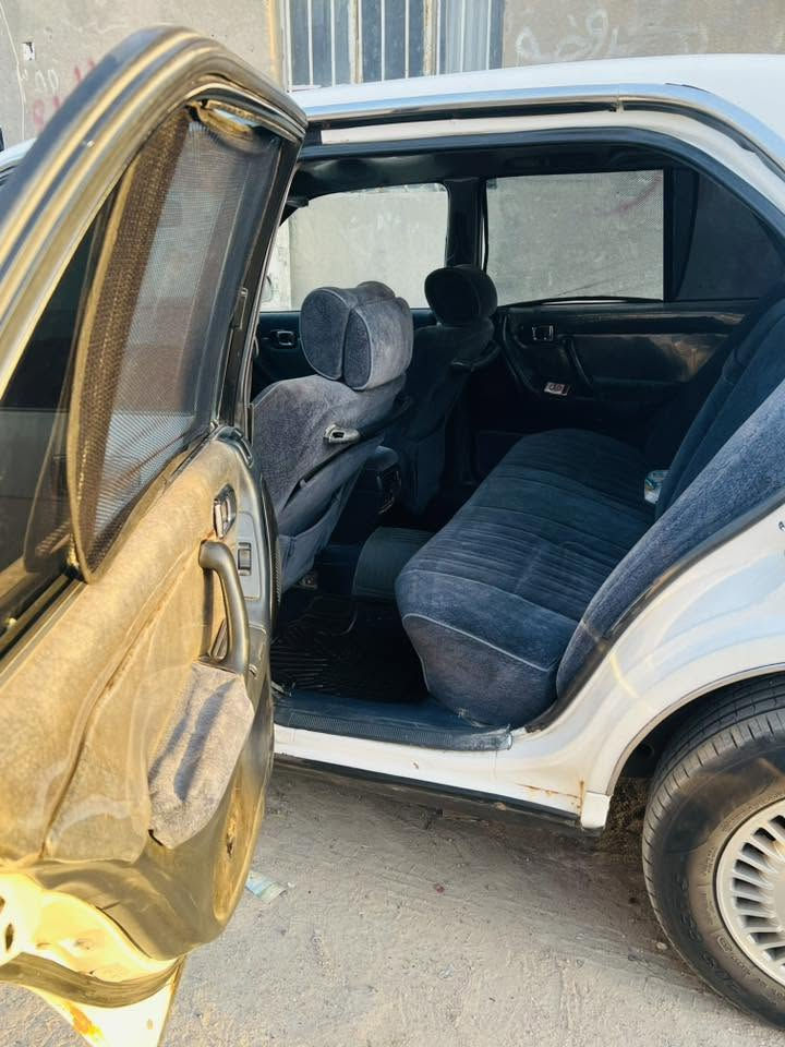سلام وعليكم
ارنب للبيع رقم بغداد مشروع وطني تحويل ثاني يوم 
تخم تاير صار أسبوع شاده 
حداده نص 
بدي مكفول ما عده ضربه جاملغ الخلفي الايمن موجوده بلصوره 
كهربائيات شغالهاا كلهاا 
تبريد تدفئه 
كير ومحرك شرط الفحص 
التواصل هذه رقم الهاتف  واتساب غير متواجد ع الفيس
***********
