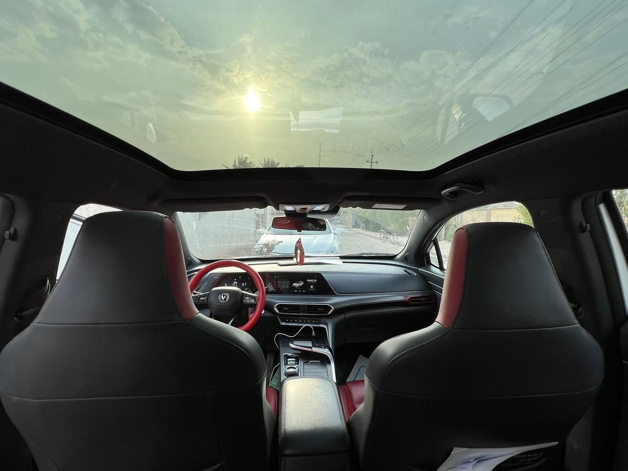 شانجان يونتي موديل 2023

السيارة ماشية 40 ألف كم
محرك 1.5 لتر تيربو اقتصادي وقوي
نضيفة جداً وما بيها أي مشاكل

📍 الموقع: الرمادي
💰 السعر: 23 مليون

📞 رقم التواصل: ***********
