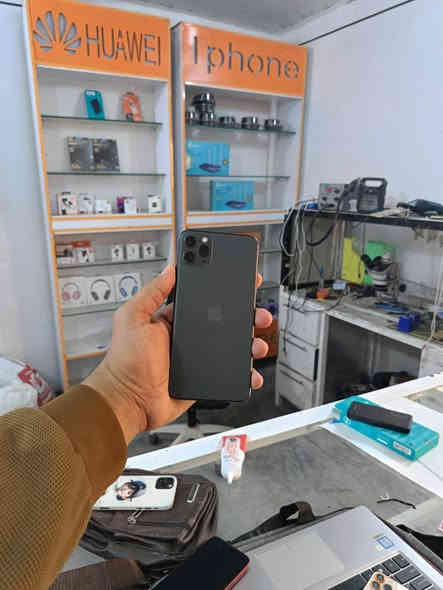 سلام عليكم وجبه ايفونات
13 جهاز بعده وتر فول نضافه ذاكره 256 بطاريه 74 سعره 420 

12 برو بطاريه 82 بعده وتر فول نضافه ذاكره 256 سعره 430 

11 برو ماكس لون زيتوني مستبدل شاشه لمس فول سلاسه الوان تخبل بطاريه 82 سعره 350 

11 برو ماكس لون ذهبي بي فطور بل ضهر مستبدل شاشه تفصيخ تقره مستعمله بطاريه 75 سعره 240 العنوان ديالى المقدادية الهارونيه ***********
