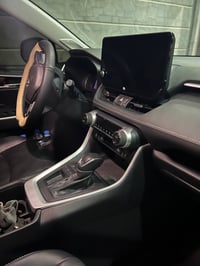 XLE بريميوم • ٢٠٢٣ • تصليح مقدمة