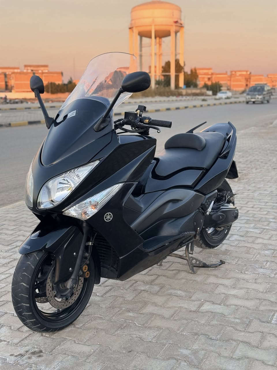 تي ماكس 2011 للبيع
مكفوله كفاله عامه 
نضافه   100/100
ماشية ٣٥ حقيقي 
سويجات ثنين بلاديات

المكان بغداد 
***********
