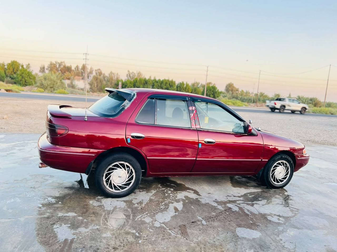 كيا سيفية للبيع 
  كير اوتماتيك 
موديل 1994
بدون ايرفلو
   رقم بغداد مشروع وطني 
سنوية وهزة جديد 
   كهربائيات كله شغاله 
صدر أمامي وخلفي جديد 
    تخم تاير جديد 
صبغ حزام فقط جمالية 
قمارة وتكم بلادي 
مكفولة من ضربة وكص 
مكينة مفتوح مو مسكر 
سيارة نضيفة ومتعوب عليه 
السعر
36 بيه مجال 
***********
مكاني بابل شوملي
