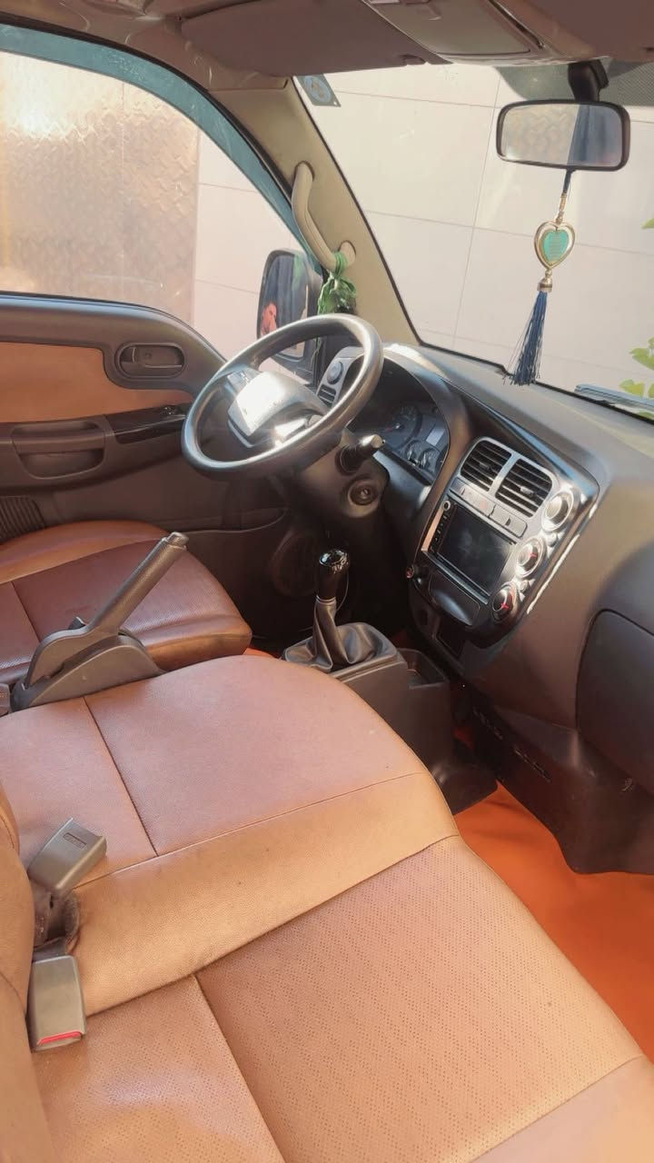 السلام عليكم
كيه 2700. للبيع  مديل 2024  
رقم بغداد مشروع وطني تحويل ثاني يوم 
فول مواصفات   جامه خلفيه تنفتح 
بيها صبغ كد شبر ب الربع اثر طخه بسيطه  
ماشيه 45 الف 
السعر 154$ وبيها مجال بسيط 
مكاني بغداد الشعب  
***********
