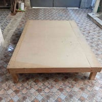 كربلاء • حي العسكري • سرير