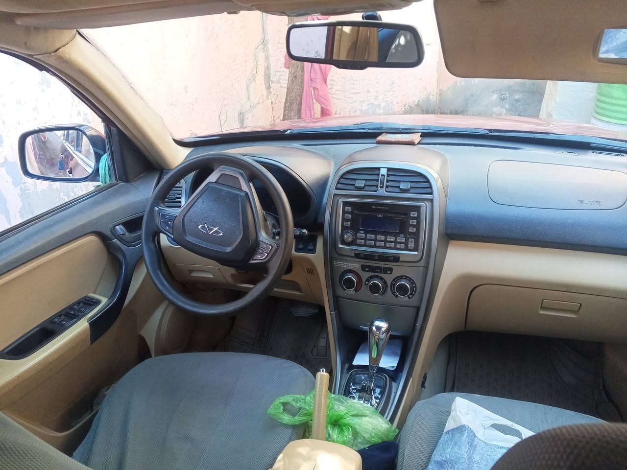 سلام عليكم شيري تيكو للبيع رقم كربلاء دولي نكليزي موديل 2012 شكل 2013 كير كهربائي تخم تأير سياره جاهزة تبريد شغال كهربائي شغل مكان واسط قضاء عزيزية سعرها 55 بيهه مجال الاستفسار على رقم ***********.      ***********
