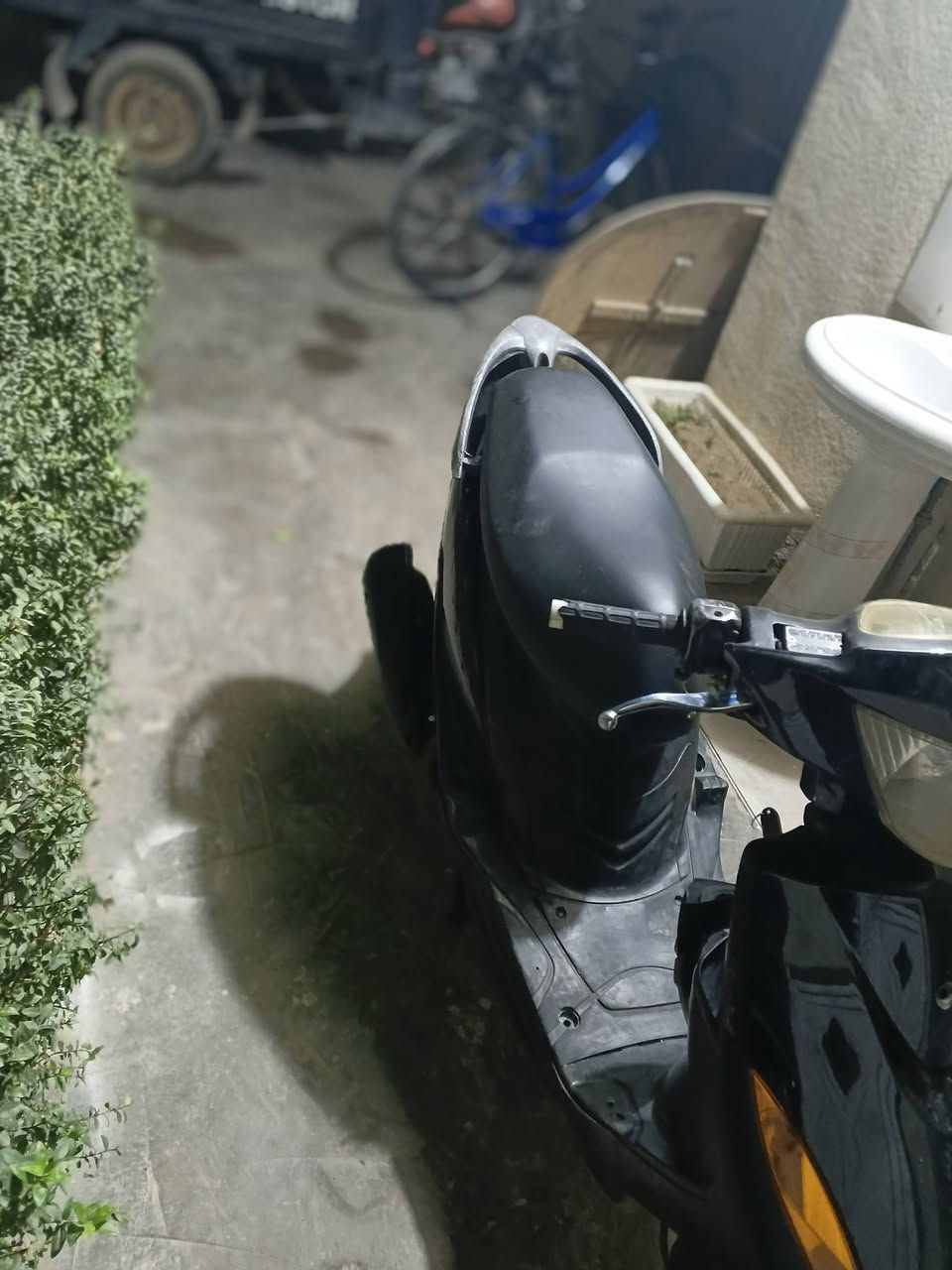 السلام عليكم درجة ماكس عدله كامله مكمله نكره هندر وطلع وين ما يعجبك ما نقصه شي لا تبخير ولا تنقيص دراجه شلعه ومعدل بوشه 55
سعر 400وبيه مجال قليل مكاني كربلاء رقمي ***********
