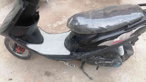 سلام عليكم دراجه ماكس لبيع دراجه نضيفه حيل وكلشي بيها شغال تعال شوف بعينك هندر سلف شغالات كلشي يشتغل بيها مكاني البصره ابو لخصيب لعوجه سعر 700وبيها مجال  رقمي وتساب فقط *********** حبيبي انت مو شراي لا تعب نفسك يكلبي
