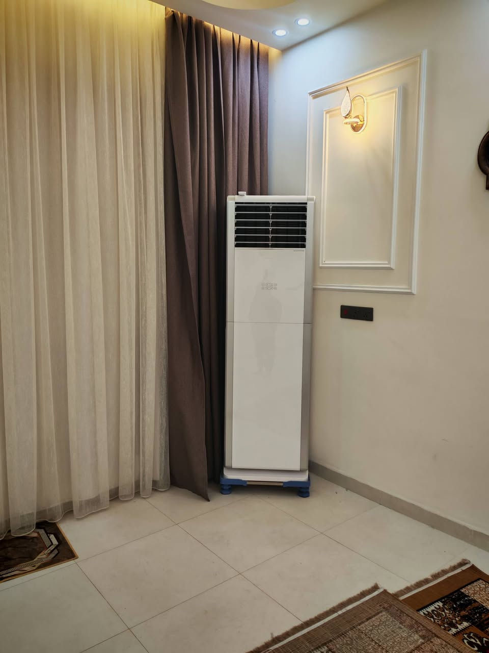 سبلت كنتوري 3 طن توسوت الأصلي جديد عدد 3  للبيع للبيع
للاستفسار أكثر الاتصال
***********
***********
الديوانيه/المركز
