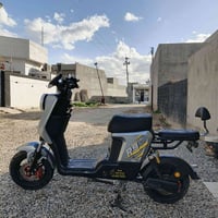 R9 وينلي • بطاريات جديدة • شاشة معطلة