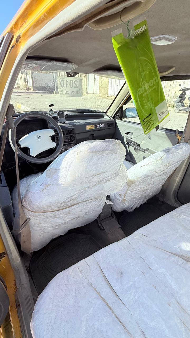 سايبا موديل ١٠
كير شرط
مكينه شرط
حداديه شرط
سلف جديد 
دينمو جديد
عمبار بريك جديد
عينه وصينيه جدد
كهربائيات شرط 
رقم بغداد ألماني بدون اكفلهه من كلشي
مكاني السماوه سعرها 15 وبيها مجال 
*********** .فقط واتساب
