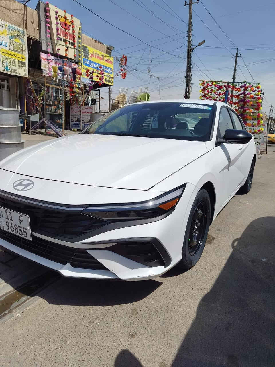 للبيع Hyundai Elantra SEL 2025 سبورت أمريكي
السياره حره رقم بغداد بسمي واني مستوردة من امريكه

ماشية 21 mi

مواصفات رادات امامي خلفي وجوانب شغالات تشغيل عن بعد بصمه

حادث خلفي خفيف جدًا، الجنطة PDR بدون صبغ

ليبل واحد

بدون تبديل، بدون شاصي، بدون إيرباگ

السيارة مدوشمة كامل

تخم ويل + تايرات جديدة نوع كابسن

السيارة نظيفة وجاهزة للاستخدام
بس الشراي يتصل

للاستفسار ***********
