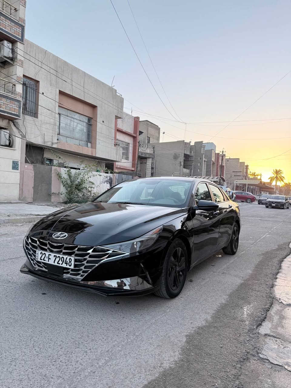 السلام عليكم 
هونداي النترا 
موديل 2021 
امريكي حادثها جداً بسيط بدون دواخل 
موجوده صور الحادث بالمنشور 
مواصفات عاديه 
بصمه تشغيل 
تشغيل عن بعد 
تبريد شاشه 
تحكم مقود جهتين 
كار بلي 
٣ انضمه قايده 
تبريد بيانو 
السعر 135 ورقه وبيها مجال بسيط حك الجيه فقط 
بغداد (بغداد جديده)
للتواصل *********** بغداد, العراق
